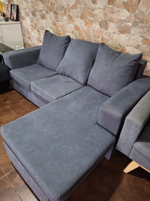 Sofa cinzento  rato