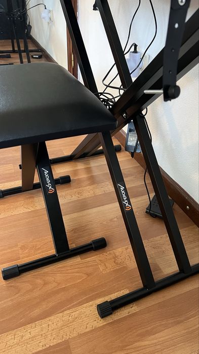 Piano Digital Casio CDP-S110 + Suporte + Banco (como novo)