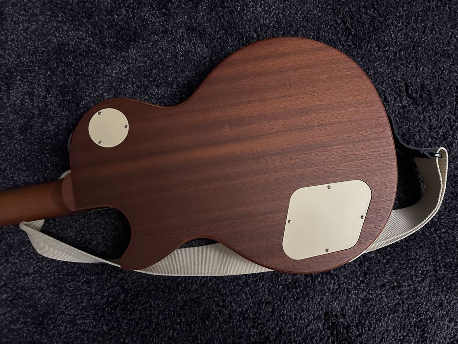 Електрогітара Epiphone Les Paul Classic