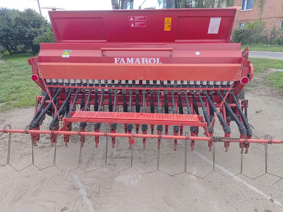 Agregat uprawowosiewny 3 m  Famarol 2003 rok