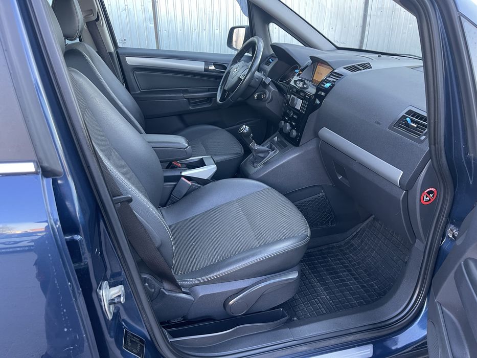 Opel Zafira 2011 1.7