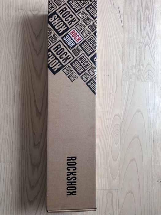 RockShox Reba RL Boost 29”, 110 mm skoku DebonAir