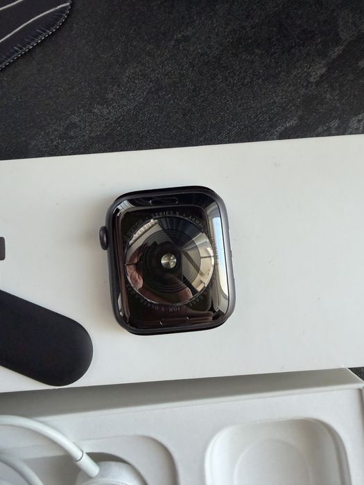Apple Watch 5 44mm