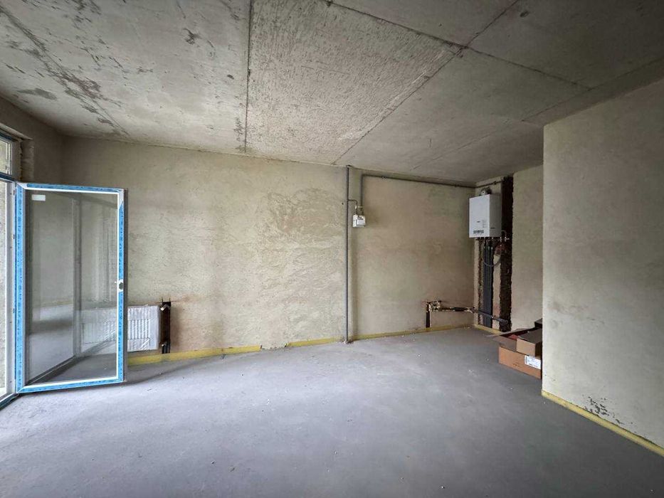 Продаж велика однокімнатна квартира + кухня-вітальня. Франківський р-н