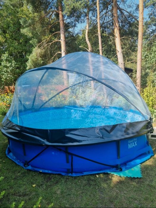 Zadaszenie basenu firmy Exit