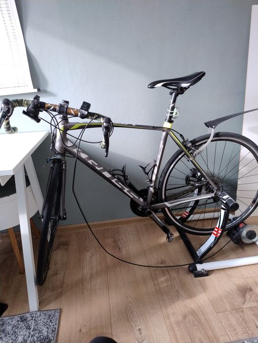 Rower szosowy Kross Vento 4.0  plus trenażer gratis