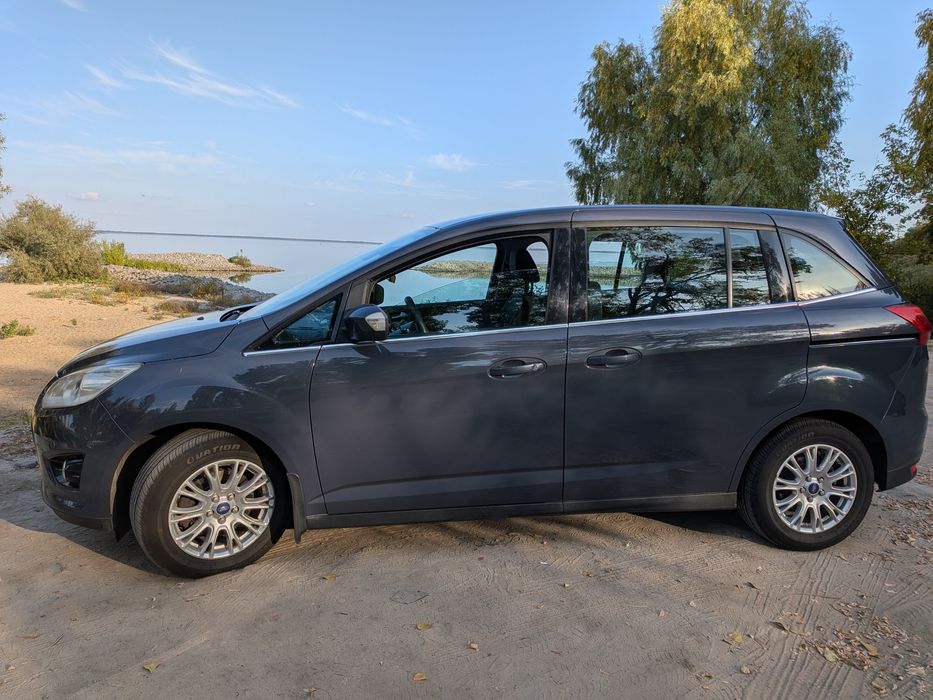 продам автомобіль Ford Cmax 2.0