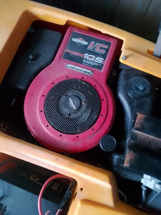 Traktorek kosiarka marki Stiga.