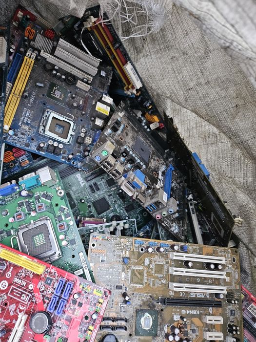 9,5 kg Płyty Główne PC Klasa A MIX  Profesjonalnie Oczyszczone Bez al