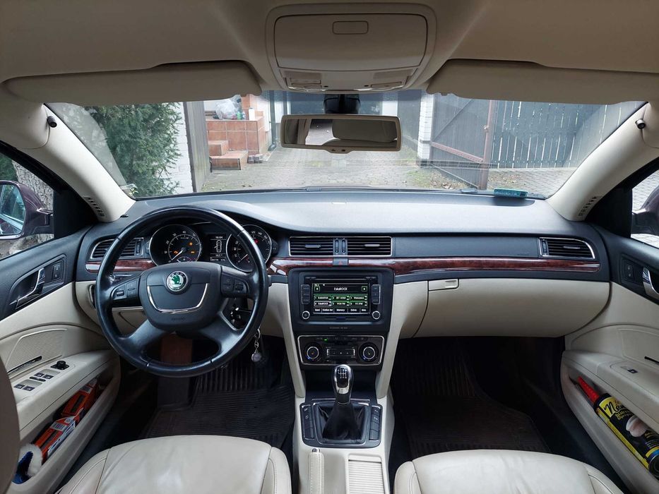 Skoda Superb 1.8 tsi salon pl 1 właściciel