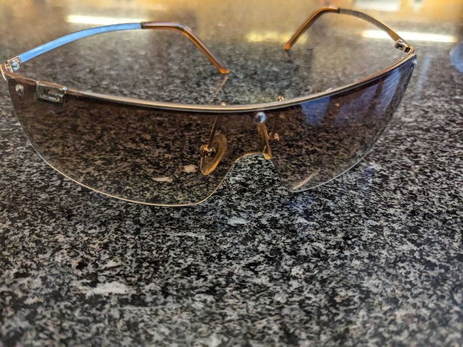 Óculos de sol Gucci como novos