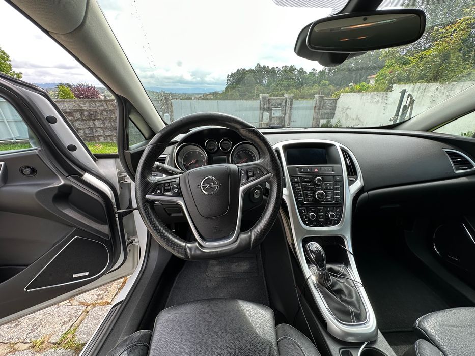 Opel Astra J GTC - OPC Line