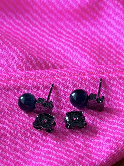 Color nowe kolczyki miś 0.6mm onyks