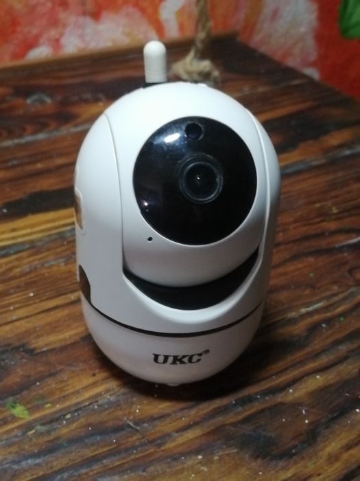 Бездротова поворотна Smart IP-камера Y13G HD 720p з датчиком