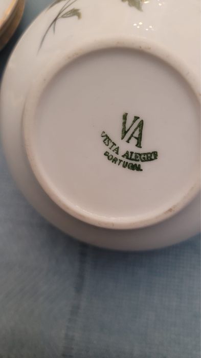 Conjunto de cha vista alegre e pecas em Limoge