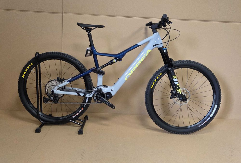 -62% Wyprzedaż Orbea Rise H20 29" L XL FOX 34 Rower elektryczny MTB