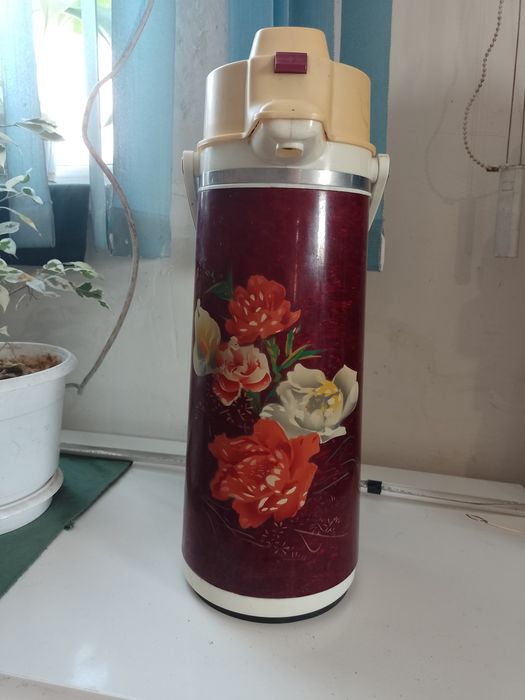 Термос для горячей воды