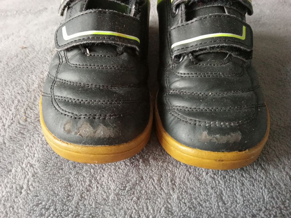 Buty, adidasy, r. 30.