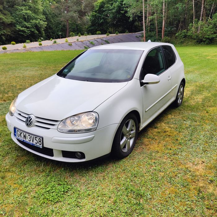 Volkswagen Golf V