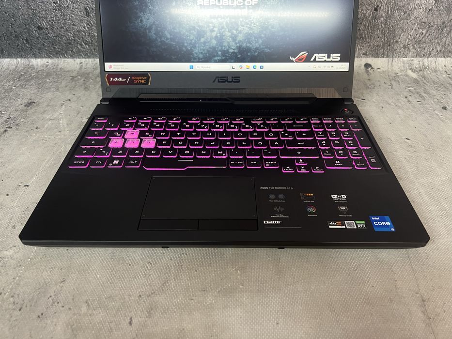 Asus TuF / i5 11400H 4.5GHz / 16GB DDR4 / 512SSD / RTX3050/ 15.6 144Hz