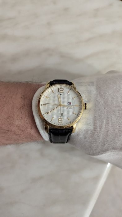 Часы Tommy Hilfiger, годинник США