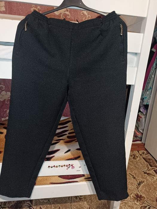 Штани, брюки жіночі