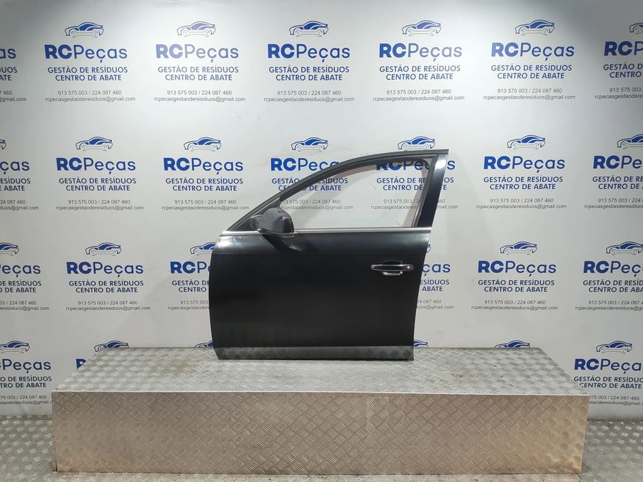 Porta frente frontal esquerda Audi A4 B8 8K