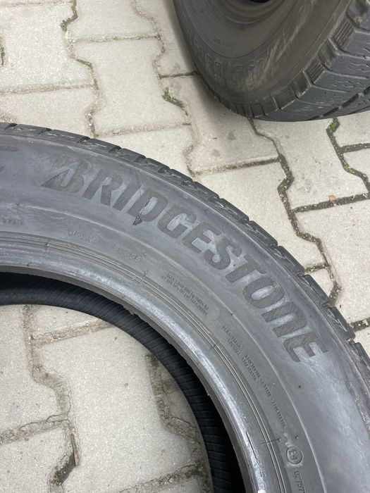 Колеса/резина/гума 225/65R17 Bridgestone