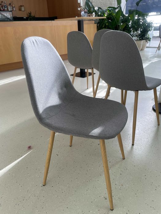 Cadeira JONSTRUP JYSK - Como Novas