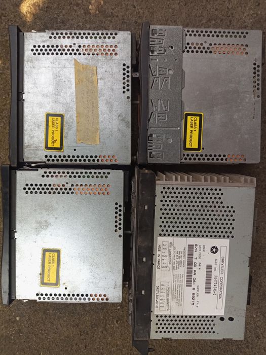 Радіоприймачі в авто