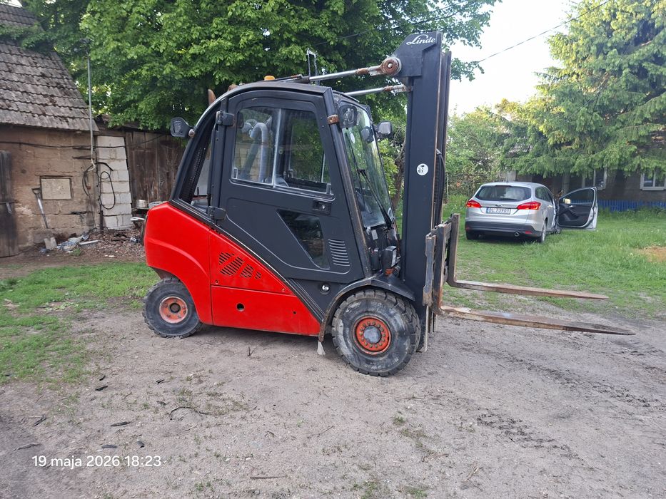 Wozek widlowy linde h35d