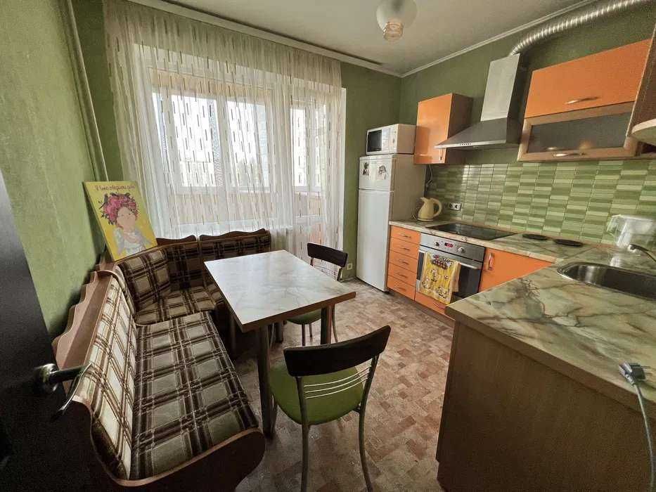 Оренда 2-к квартири на вул. Деміївська