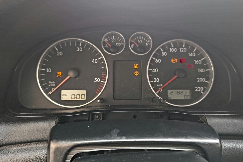 Passat variante B5 vendo ou troco