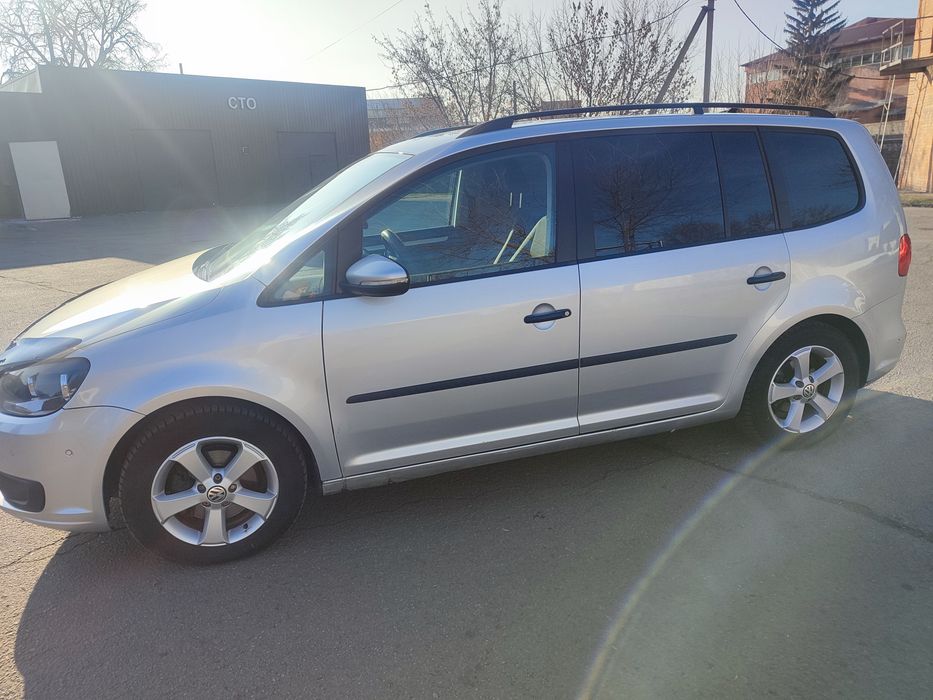 Продам Volkswagen touran