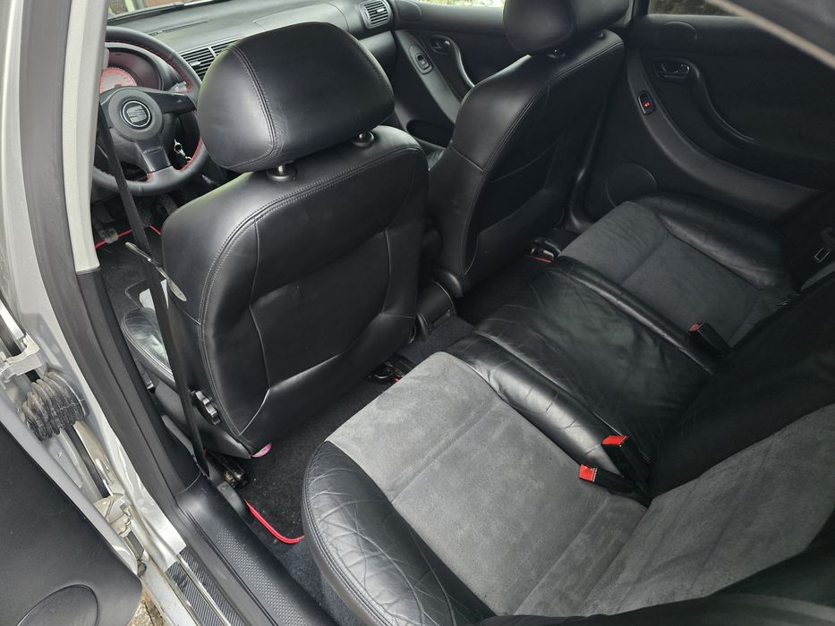 Seat Leon 1m Top Sport 1.8T AUQ przebieg 145tys