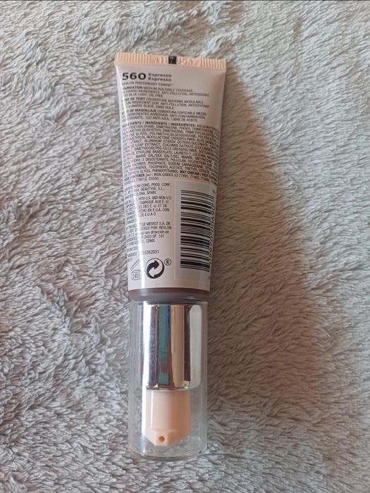 Base Revlon PhotoReady Candid - Tom 560 Espresso (Nova)