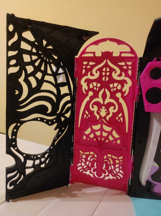 Scena studio monster High