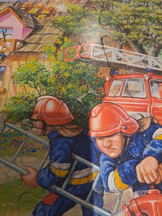 Puzzle strażak 3+