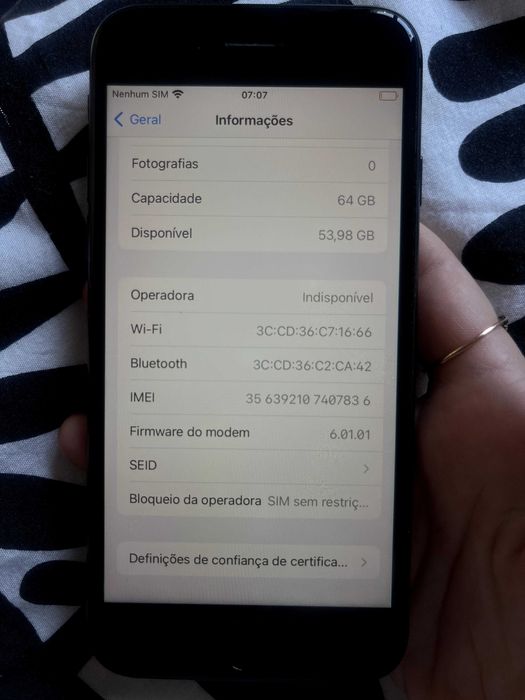 Iphone 8 64GB - Precisa de uma bateria nova