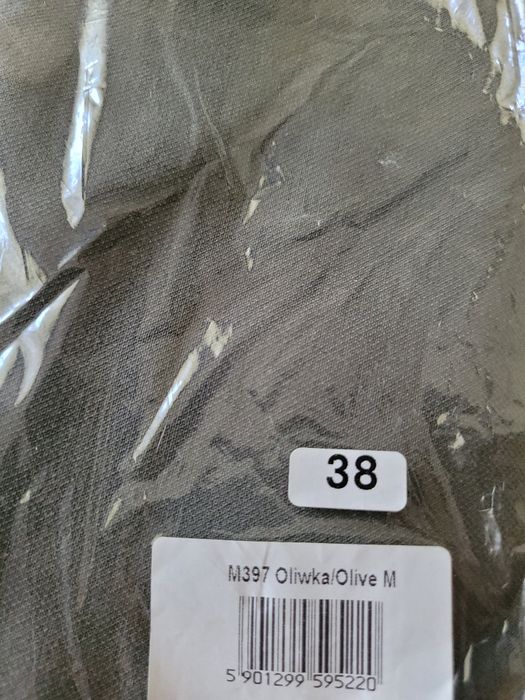 Kombinezon z paskiem model M397 Oliwkowy M