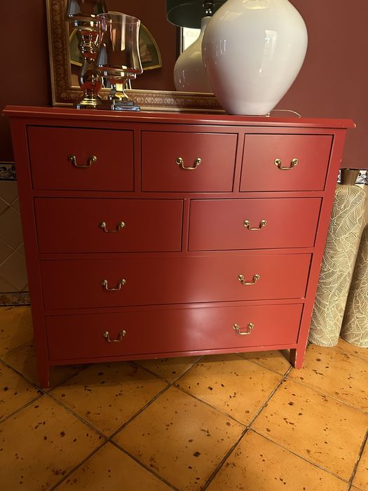 Móvel Gavetas Rosa Escuro