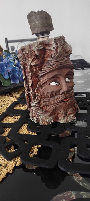 Myśliwska karafka w stylu drzewa orginalna antyczna.Gratis wysyłka