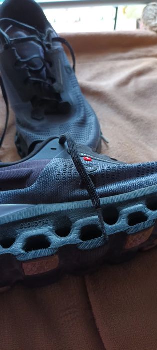 Tenis one suíços
