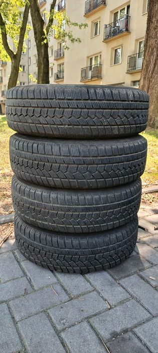 Prawie nowe opony zimowe na felgach aluminiowych do Mini One R50