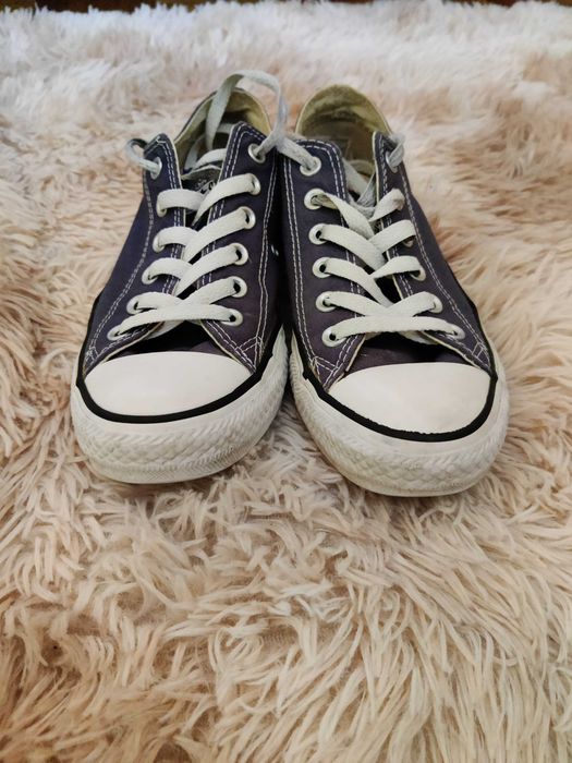 Sprzedam trampki Convers, rozmiar 39