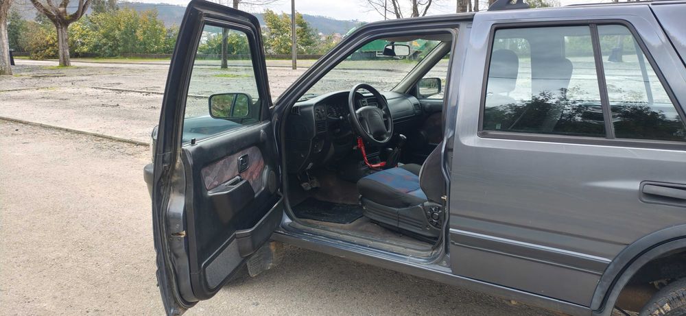 Opel Frontera A 2.5 TDS