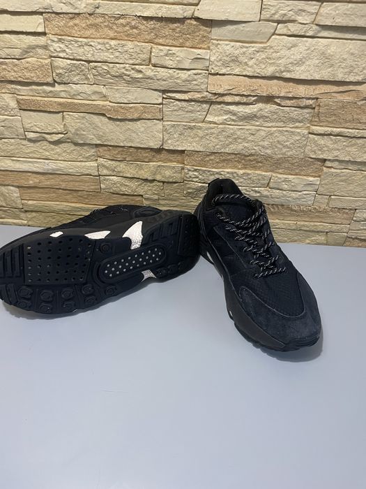 Кросівки adidas