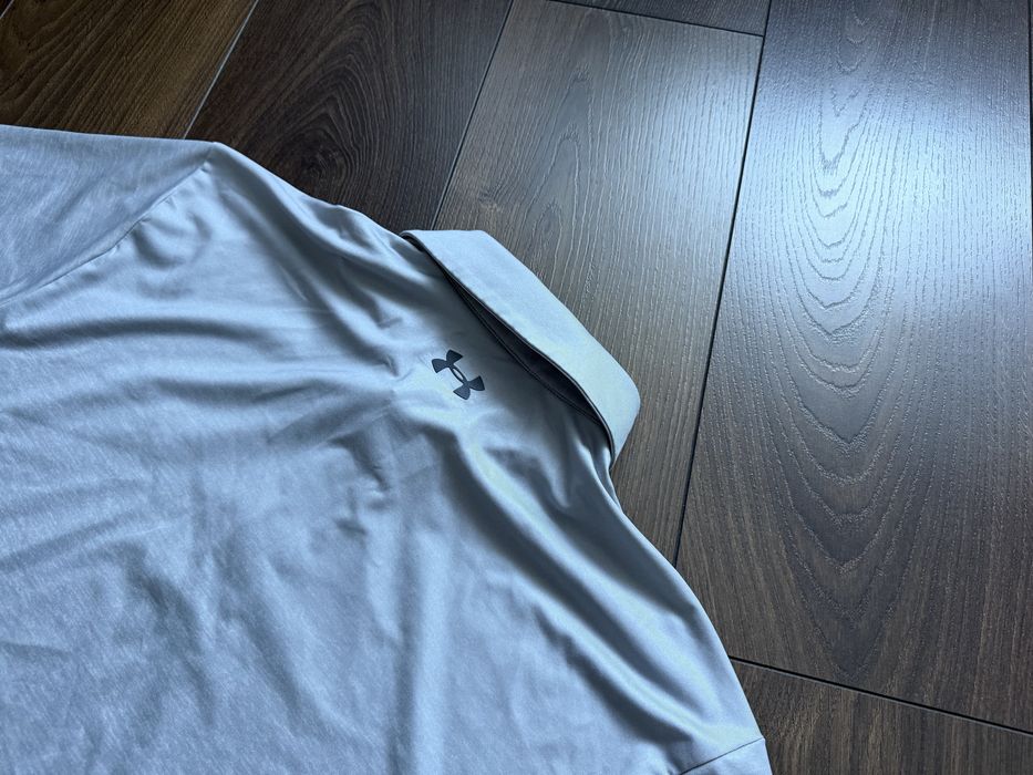 Футболка Under Armour спортивна