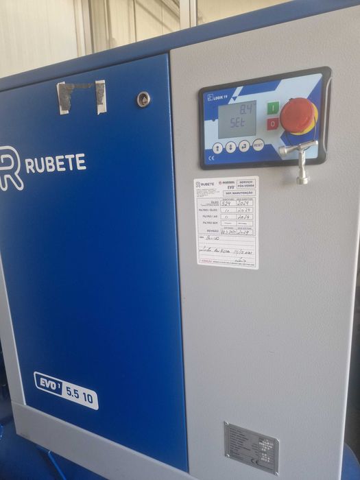 Comptessor  de 5,5 cv trifasico