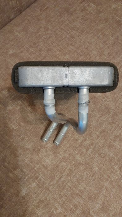 Продам радиатор печки на КIA Magentis 2004г.